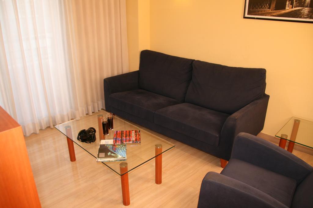 Apartaments Arago565 Barcelona Exteriör bild